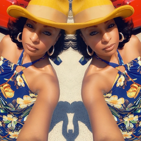 Meet your Posher, Chiquita - Picture 12 of 17